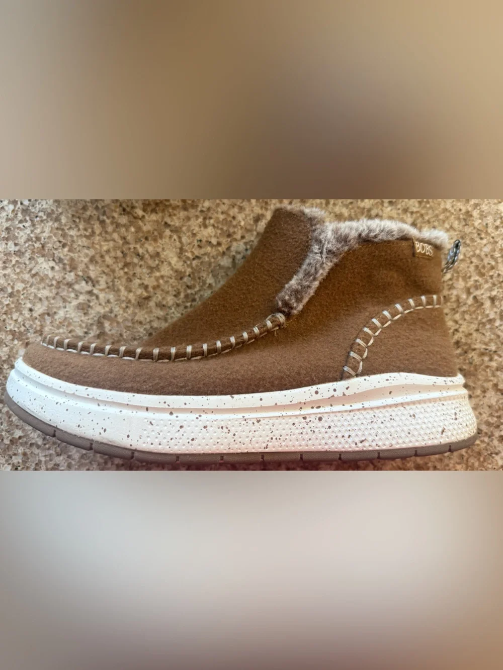 Women's Bobs Skipper Wave - Angelic Warmth Boots By Skechers in Chestnut